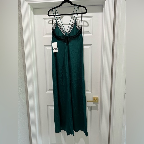 ‼️NWT‼️✨ZARA✨💚jumpsuit💚 - Picture 4 of 5